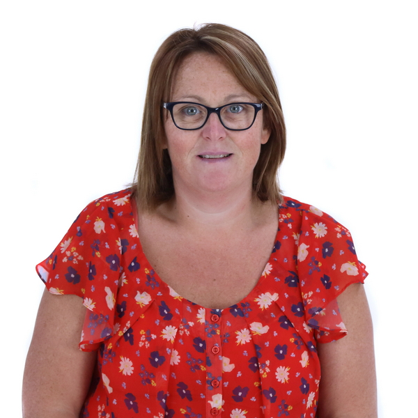 staff-Mrs Kelly – Cook