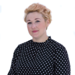 staff-Mrs Matthewman – Headteacher